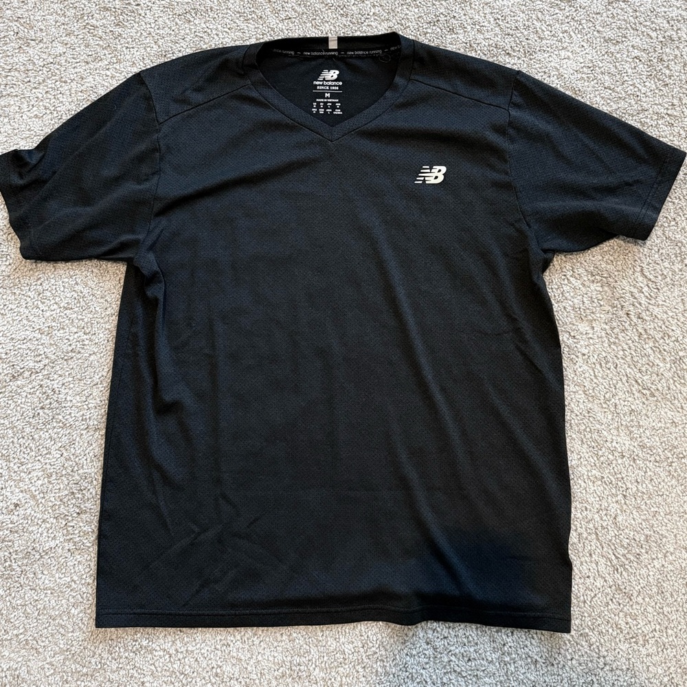 New Balance Men's Black Performance and Running Shirt NBICE - Size M